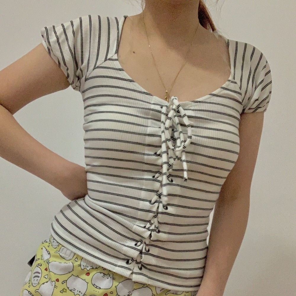 NEW Black&White Stripe Top